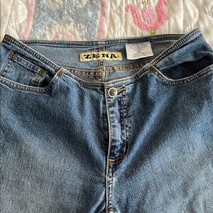 Zena Classic Blue Jeans size 8